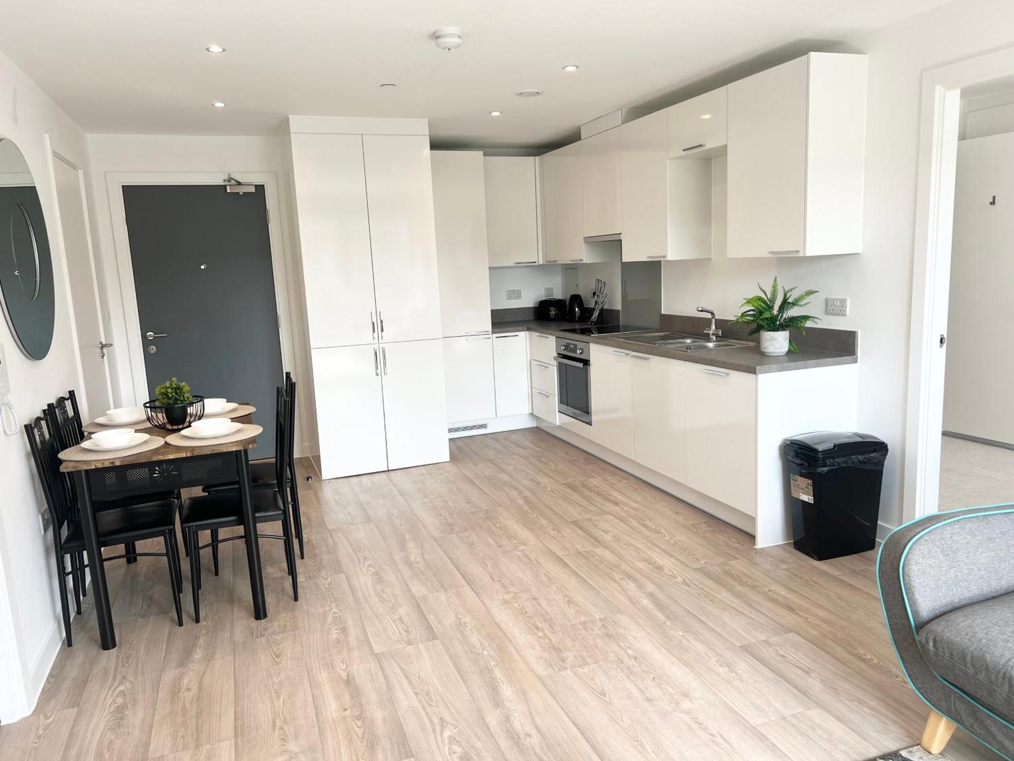 Lovely 2 Bedroom Apartment Manchester Exterior photo