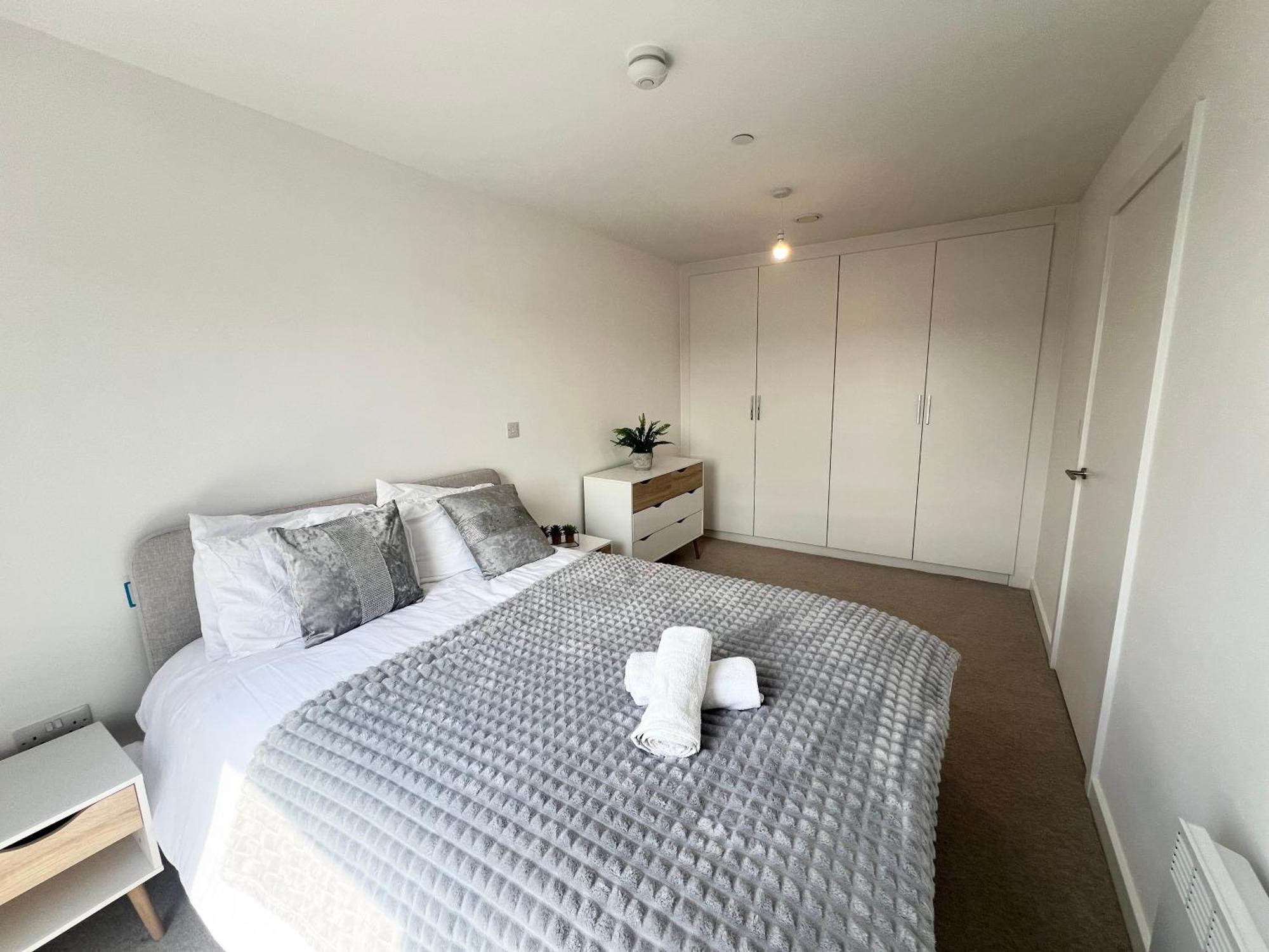Lovely 2 Bedroom Apartment Manchester Exterior photo